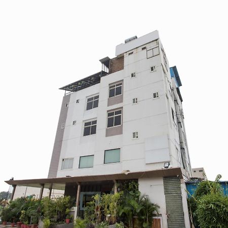 Capital O 1546 The Sensation Hotel Indore Bagian luar foto