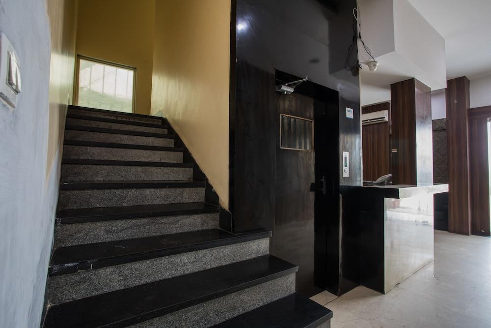 Capital O 1546 The Sensation Hotel Indore Bagian luar foto